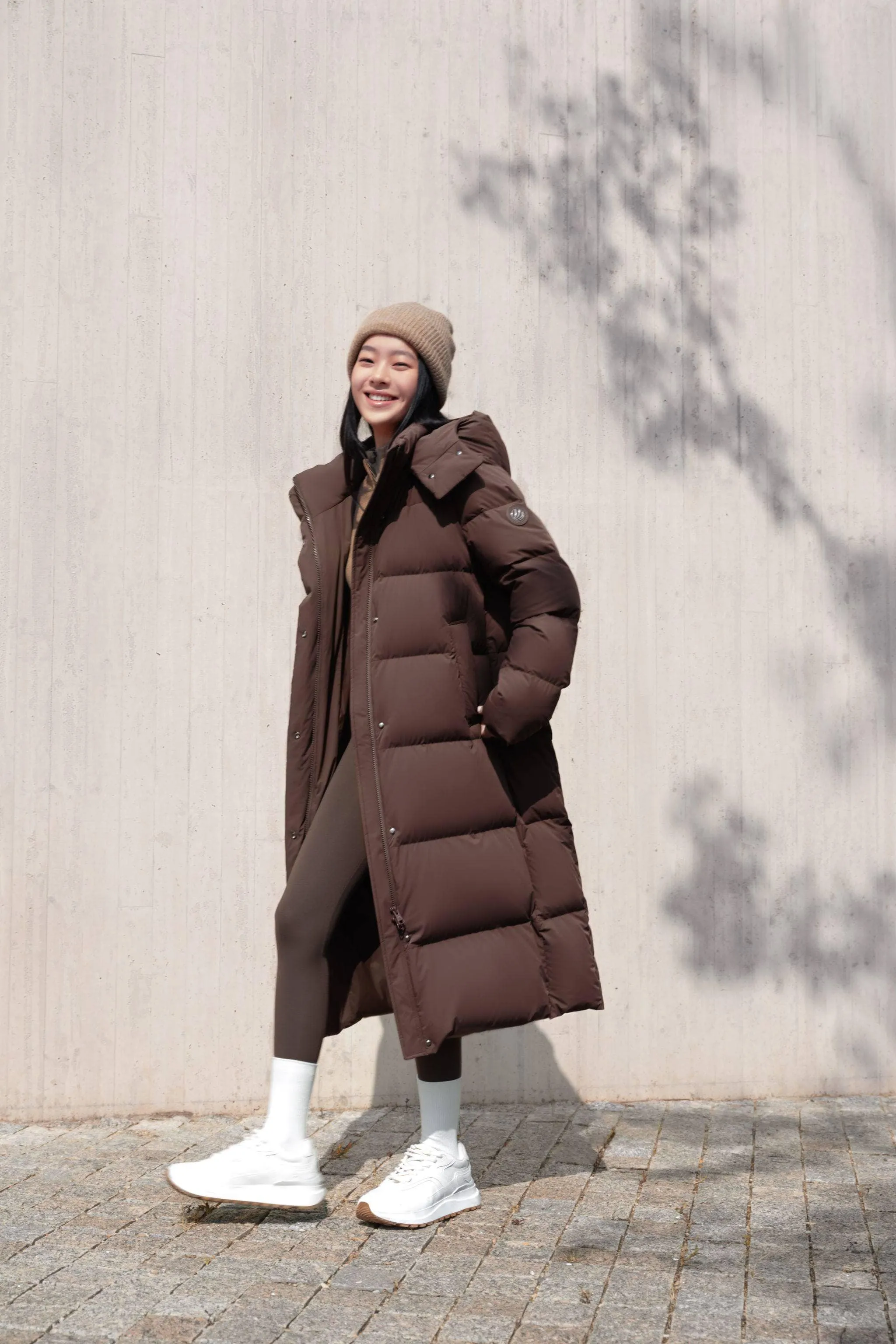 Feel the Cloud Women's Long Down Coat with detachable hood