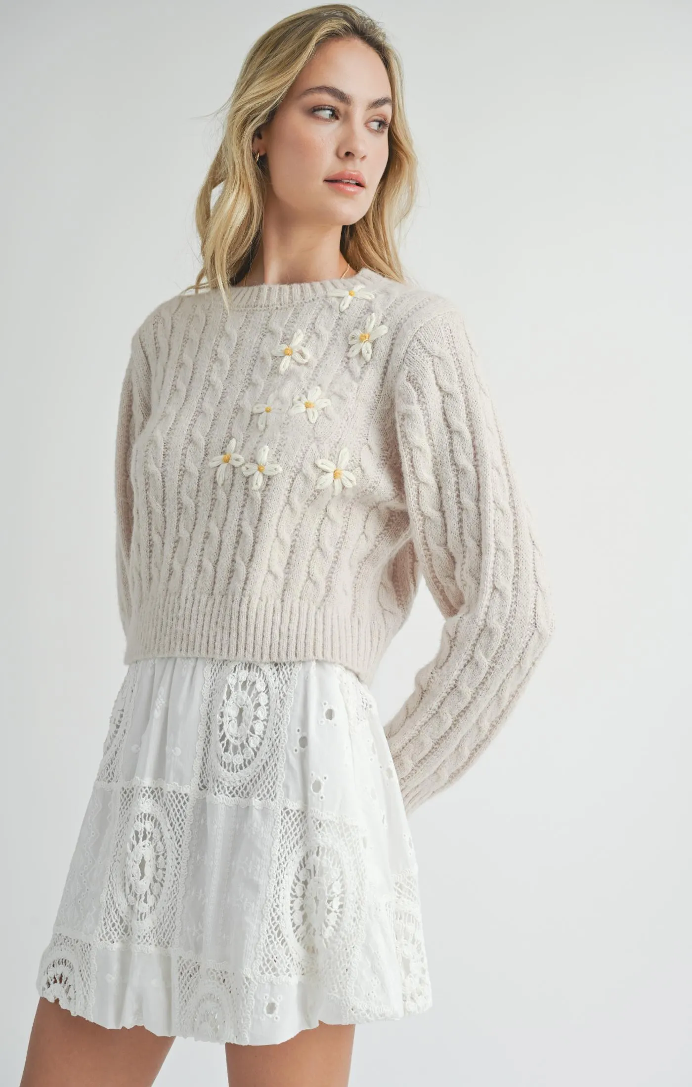 Lulu Embroidered Daisy Sweater