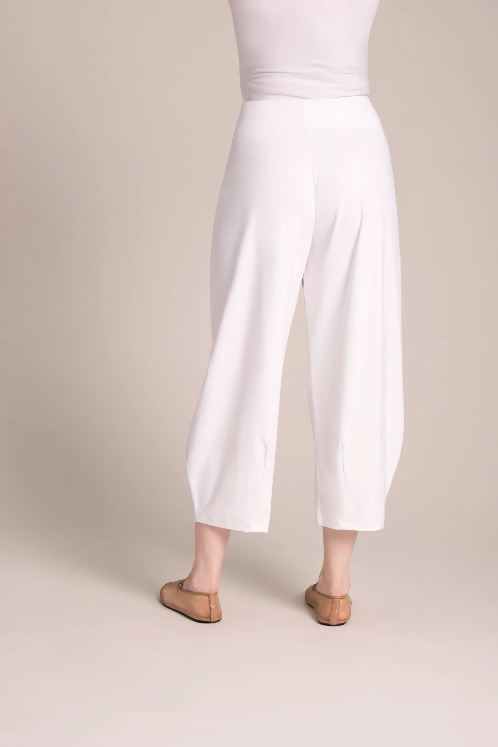 Narrow Lantern Pant | White