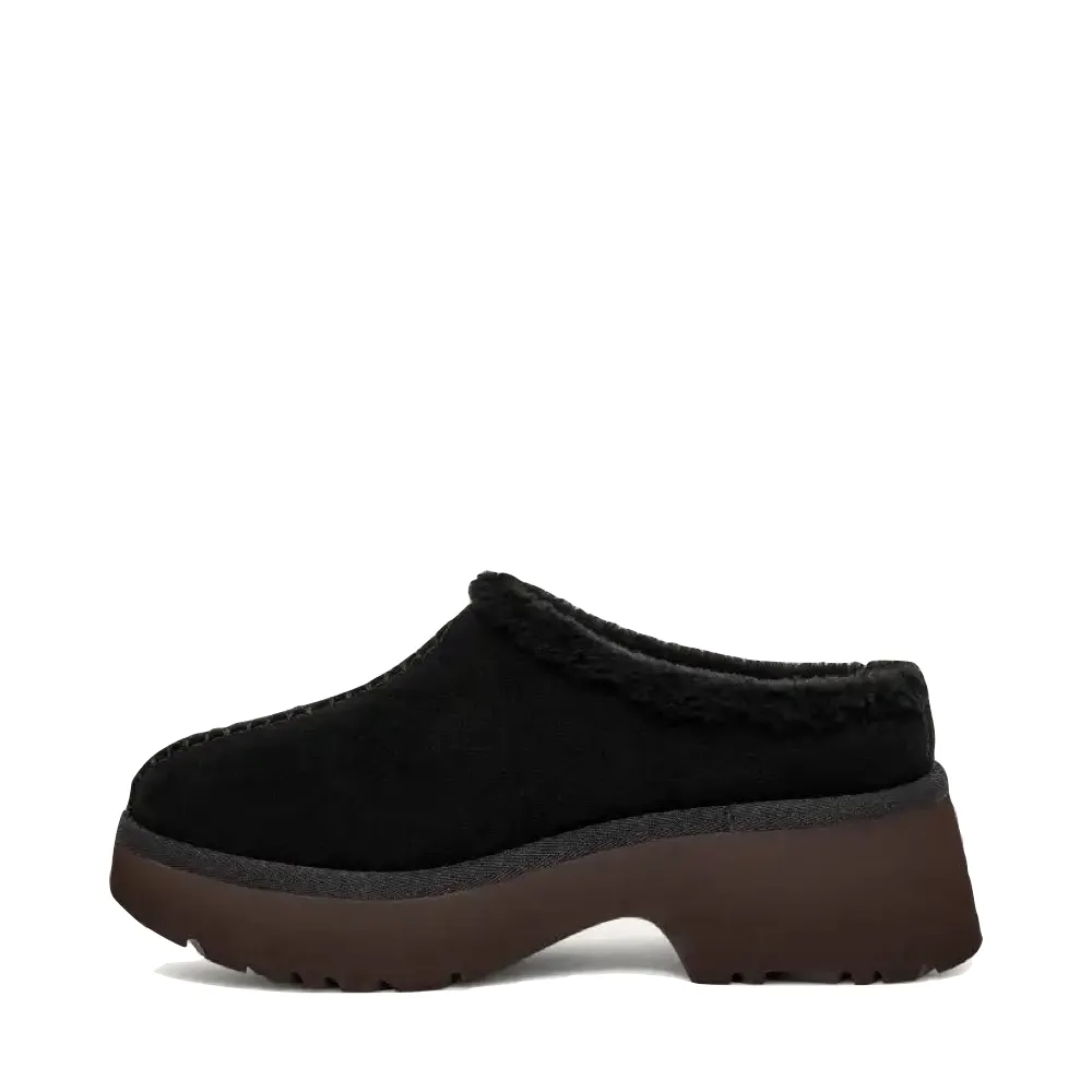 UGG Women's New Heights Cozy Clog in Black