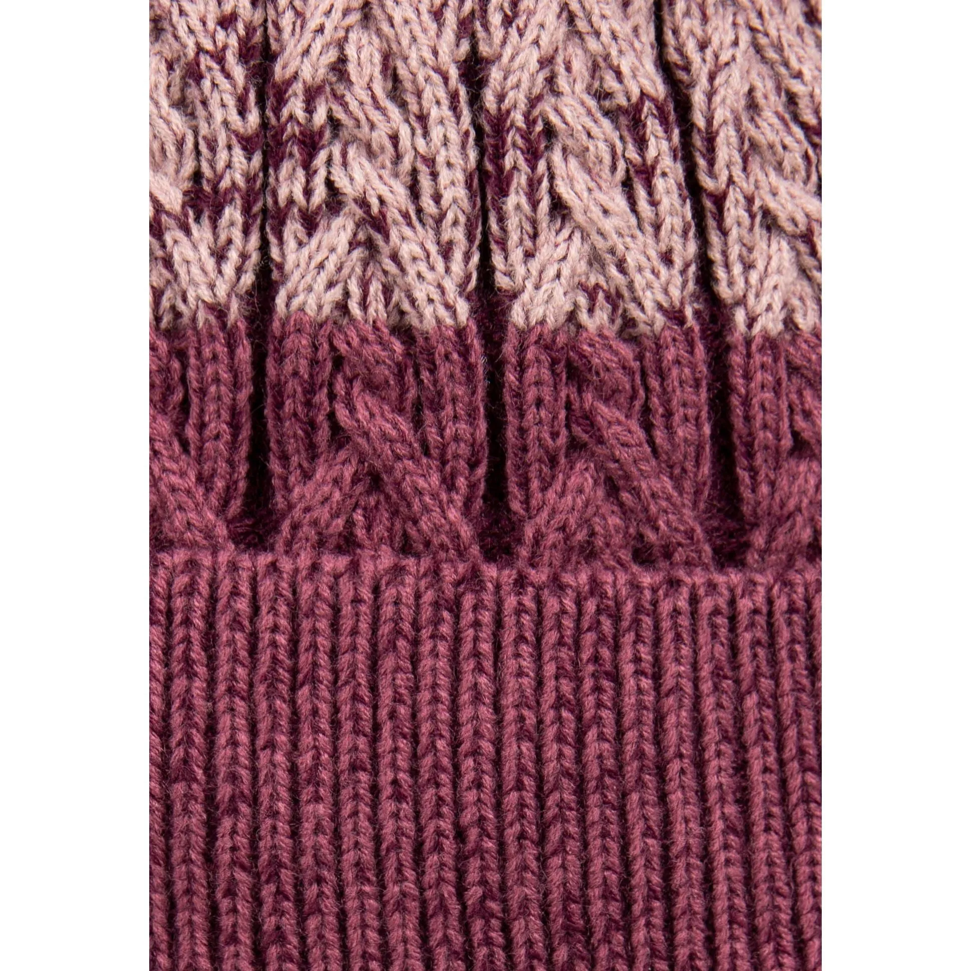 Zindy Womens Knitted Lined Hat in Fig